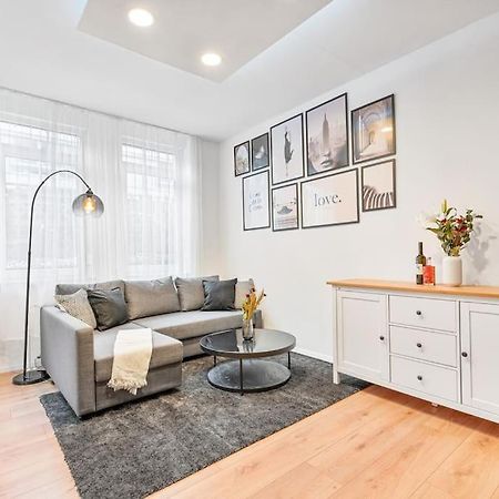 3-Zimmer-Wohnung In Leonberg Exteriér fotografie